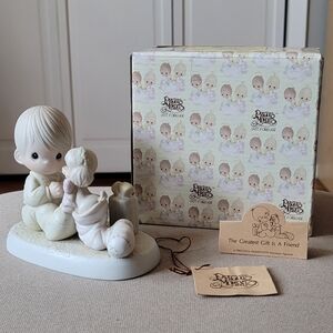 PRECIOUS MOMENTS 1987 The Greatest Gift is A Friend Statue (Candle/Flame Stamp)